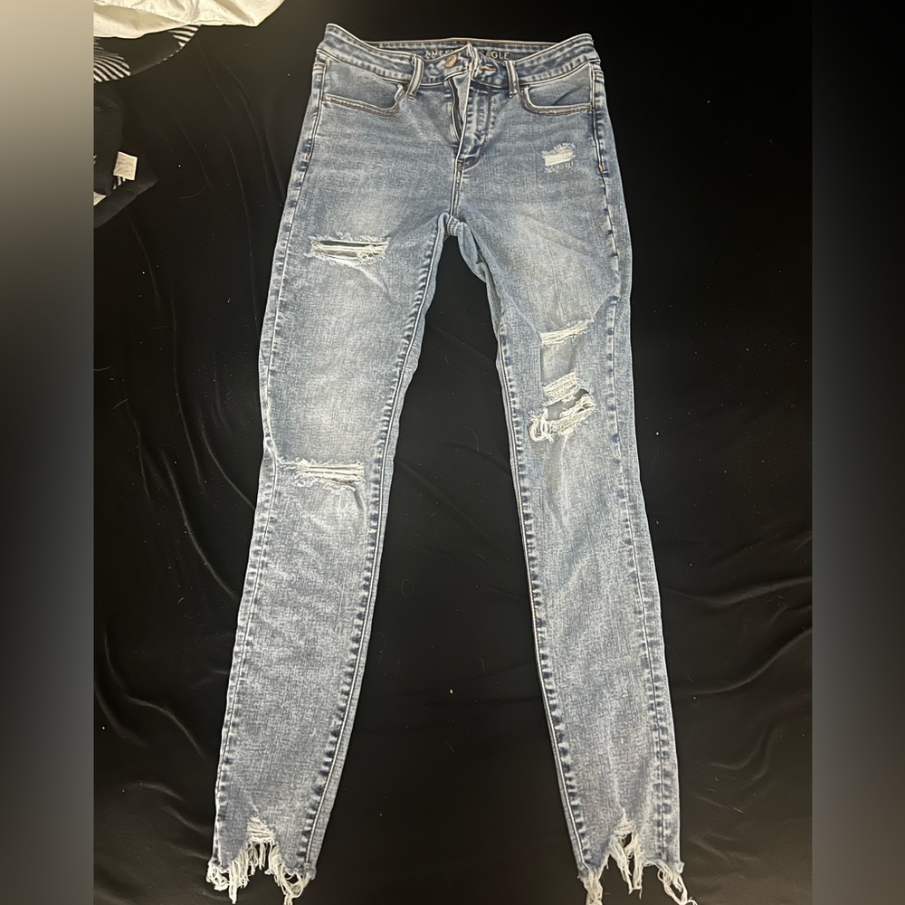 American Eagle ripped jeans